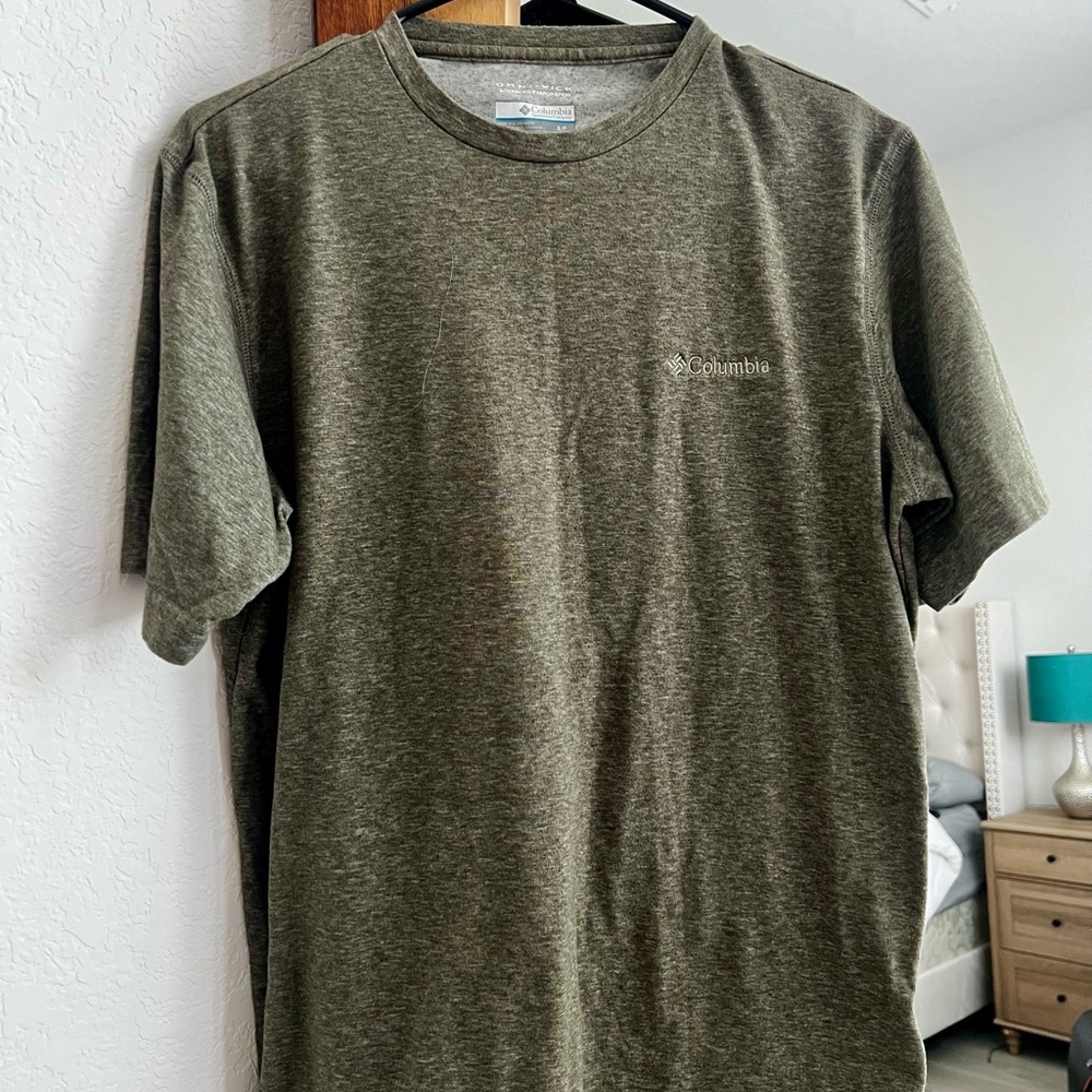 Columbia Men's Forest Green Short Sleeve Tee